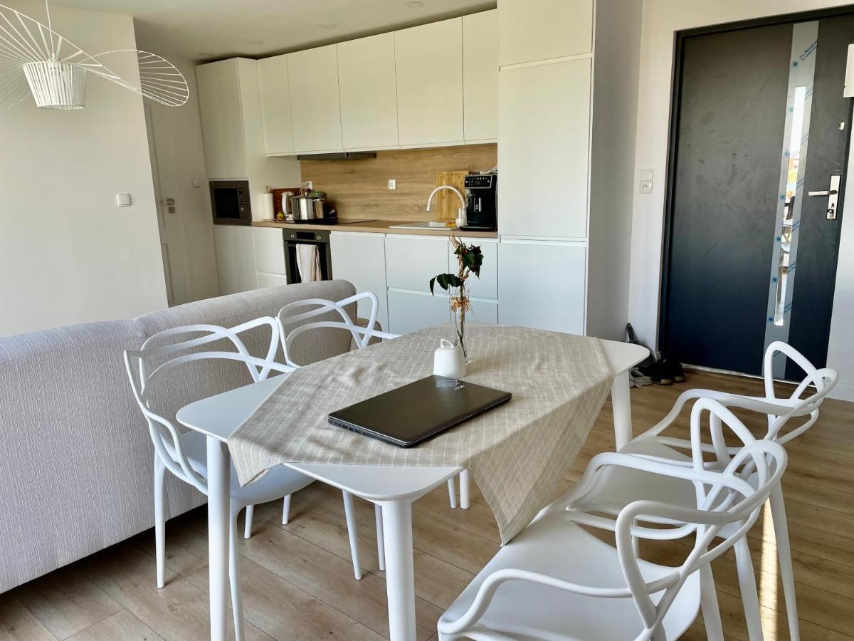 הוילה Bieniowice Relax House Nad Jeziorem Z Goraca Balia מראה חיצוני תמונה
